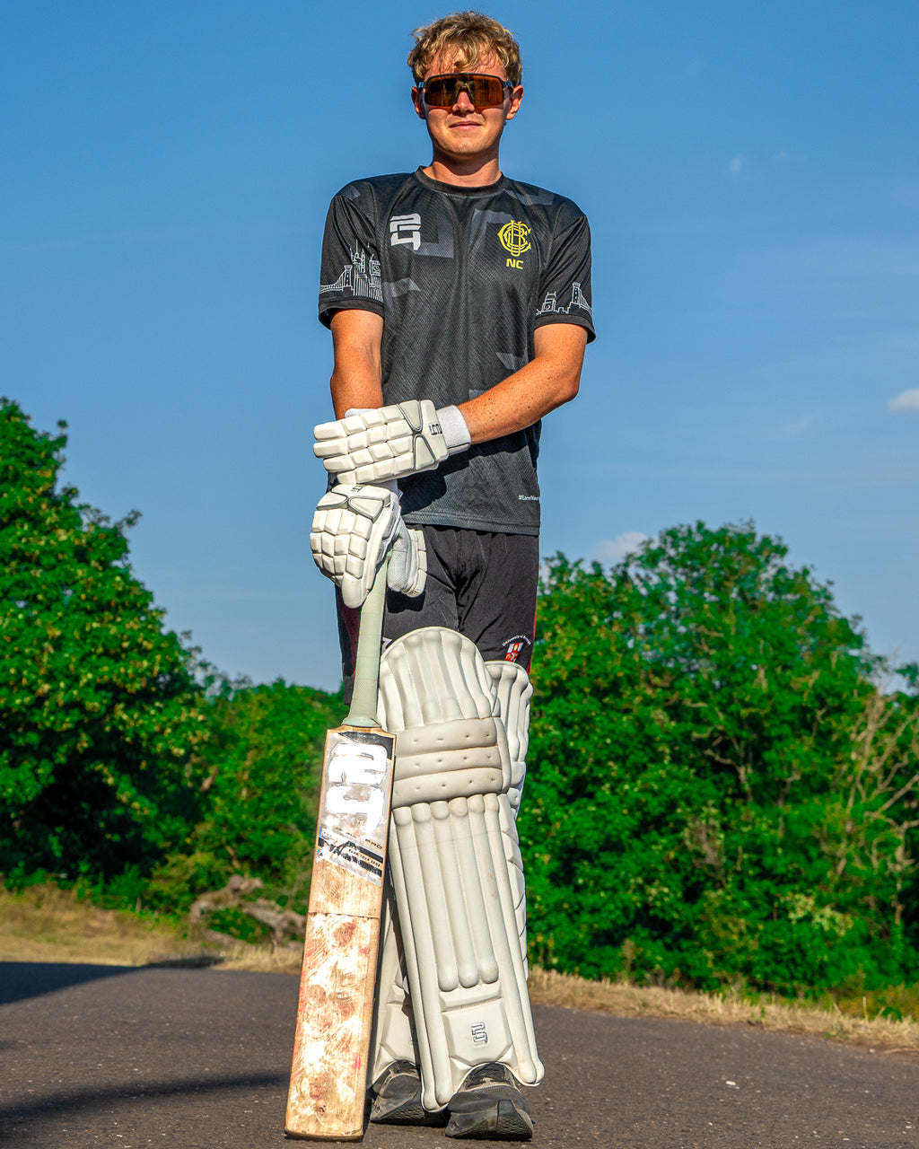 24Cricket Silver Edition Batting Pads